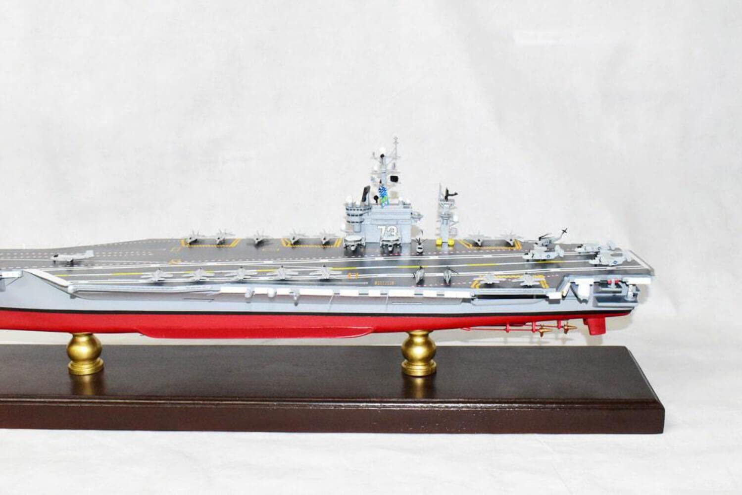 Amazon.com: USS George Washington CVN-73 Aircraft Carrier Model